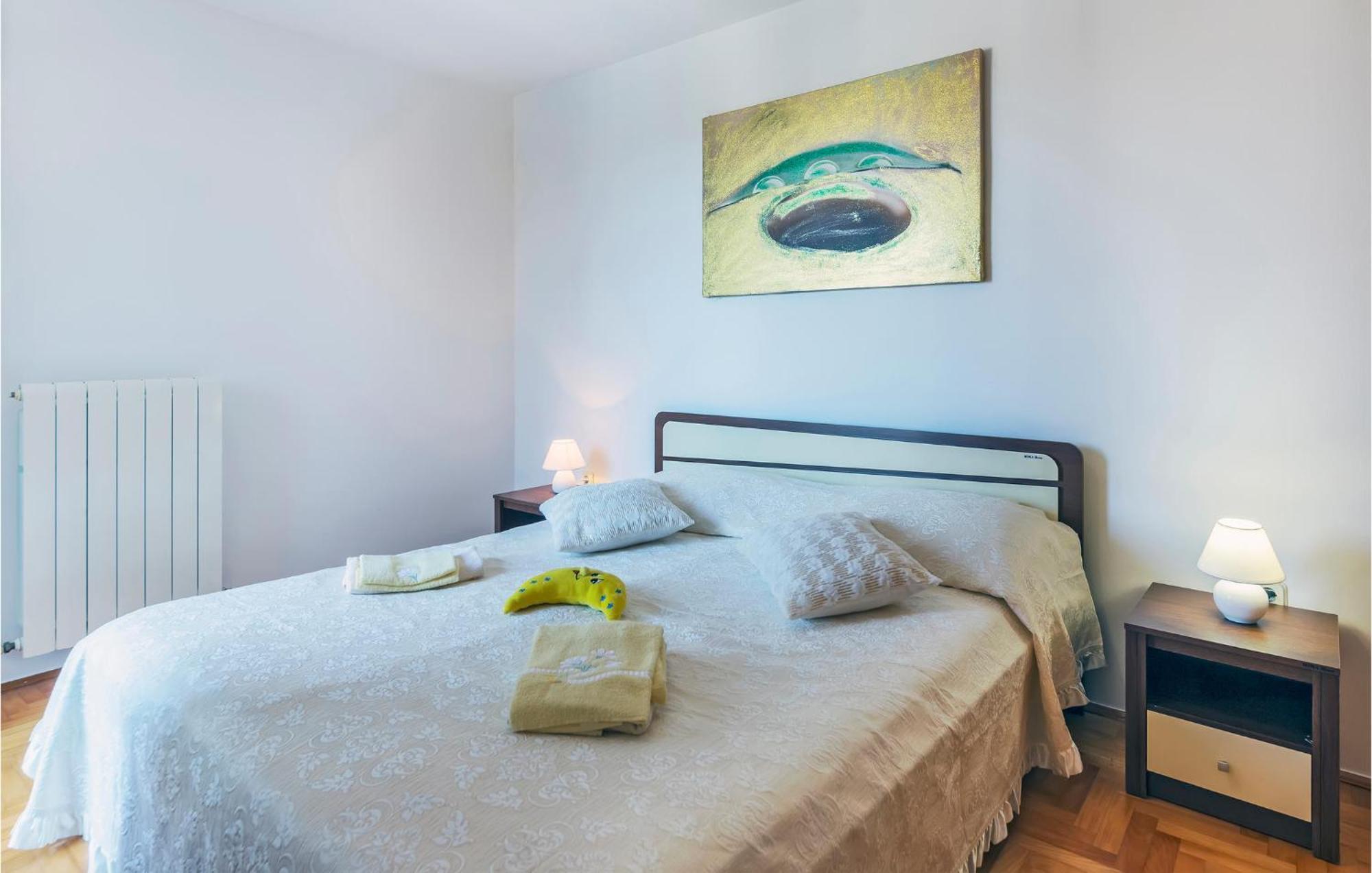 1 Bedroom Beautiful Apartment In PUY Exterior foto